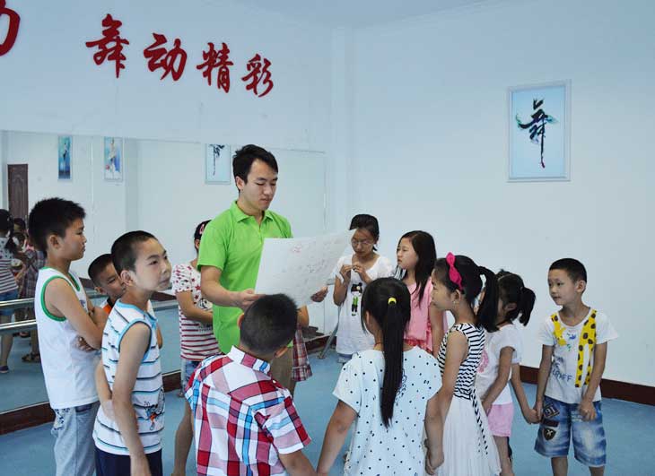 ־Ըߞ麢ӂo(do)ںӂ?ni)HС[Tcغӽӡ